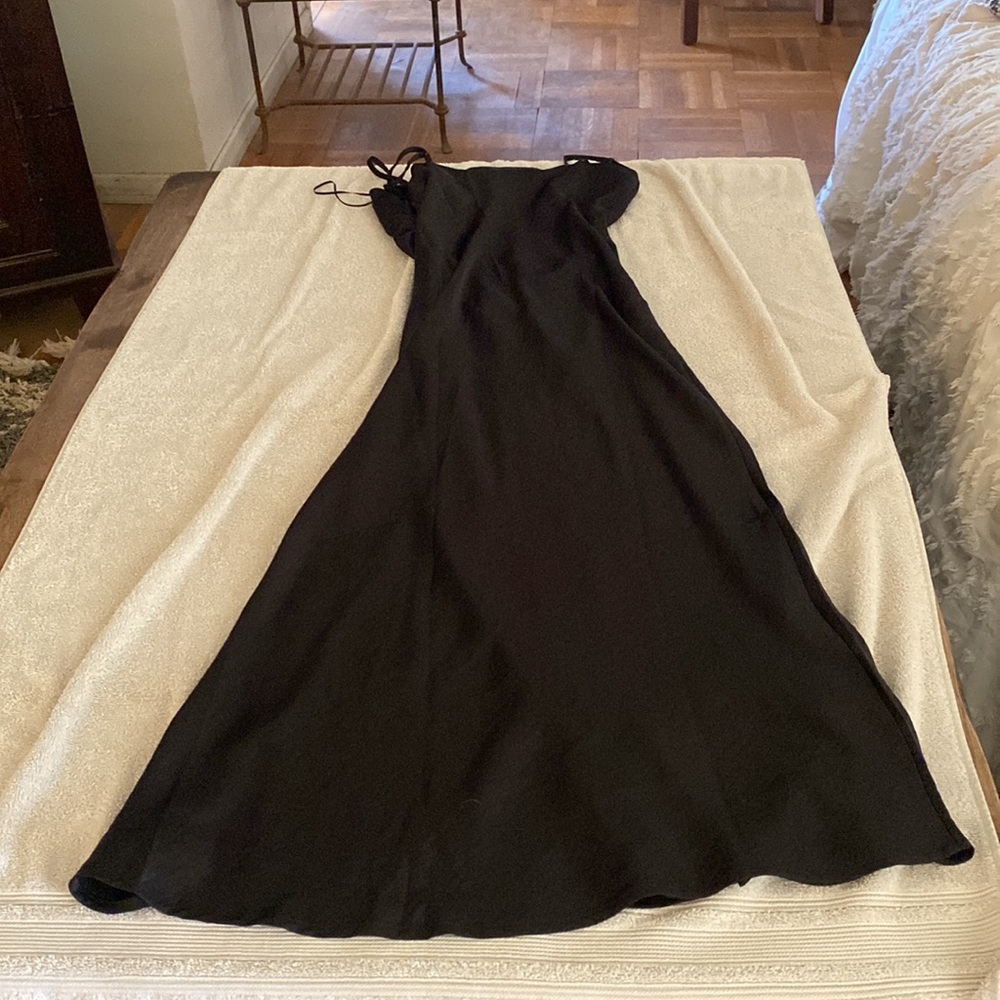 NWOT House Of Harlow stunning black spaghetti strap dress w/ruching & slit side - Picture 10 of 12